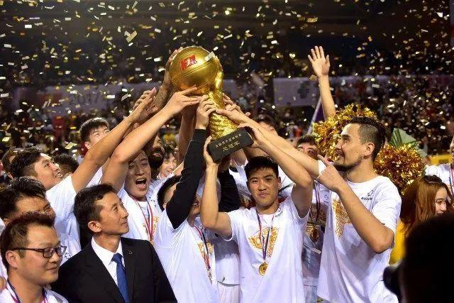 WTT中国大满贯开赛：国乒小将获胜 16岁伊朗选手冷门晋级
